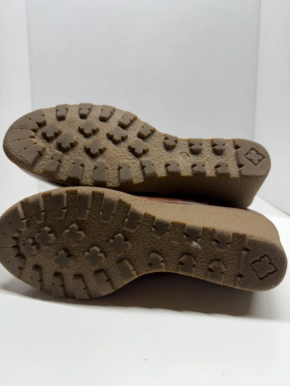Cloud Walkers Alanna Wedges Ankle Booties Boots Tan Brown Extra Wide Fit Size 11